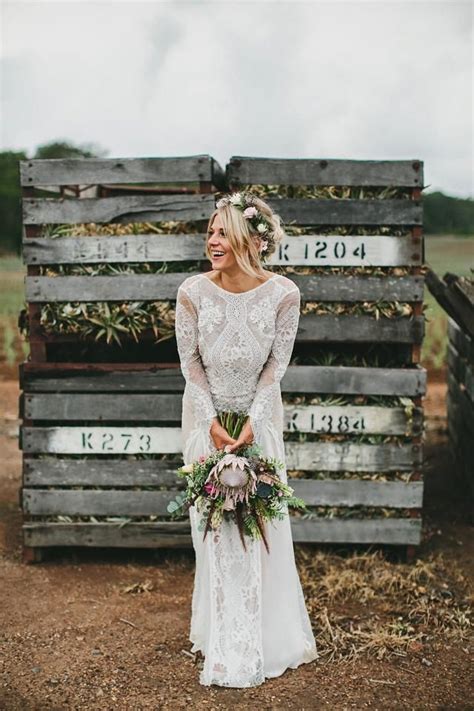 Stylish Outfits To Wear To Your City Hall Wedding Wedding Dresses