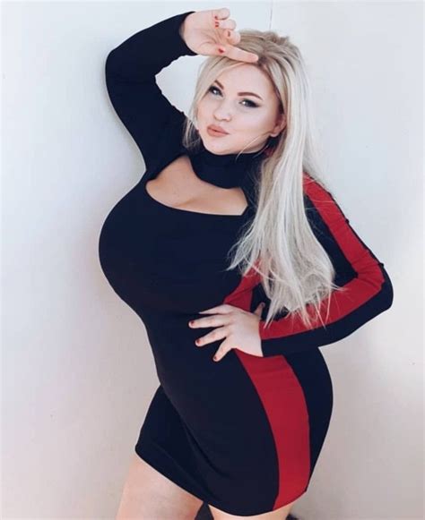 Alena Ostanova Plus Size Summer Outfits Body Outfit Pussy Girls