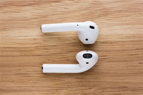 amazon  reportedly planning rival airpods    talk  alexa
