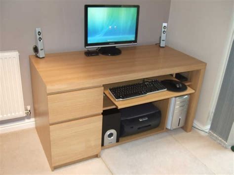 How To Choose The Right Gaming Computer Desk Minimalist