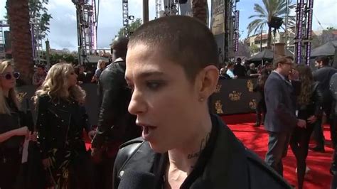 Asia Kate Dillon Talks About Gender At Mtv Awards