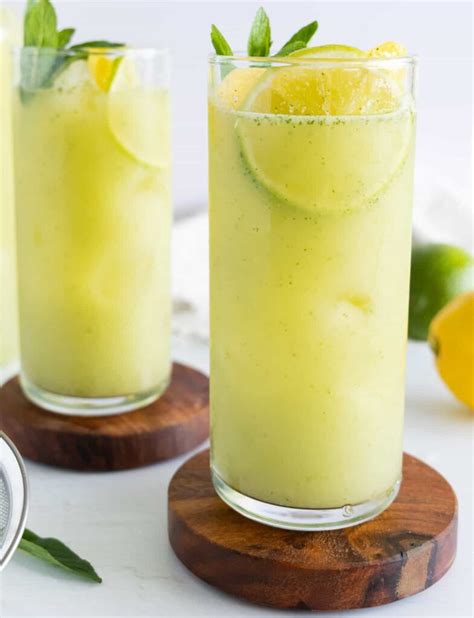 refreshing lemon mint juice lebanese lemonana