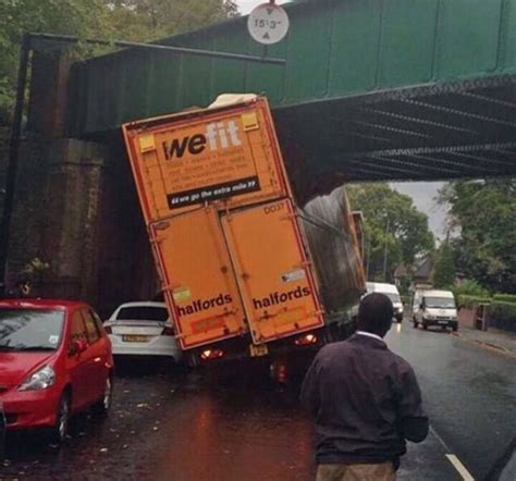 shipping fails a collection of humor ideas to try beer bottles funny friday and trucks