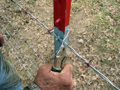 barbed wire fence post star picket   post  stability
