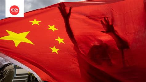 kiina asettaa vastapakotteita britannialle syynae kritiikki uiguurien kaltoinkohtelusta