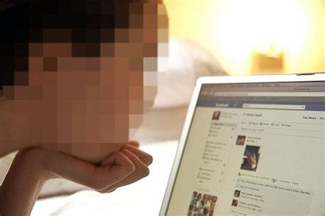 Girl Age 13 Could Fill A Prison On Her Own After Being Sexted By