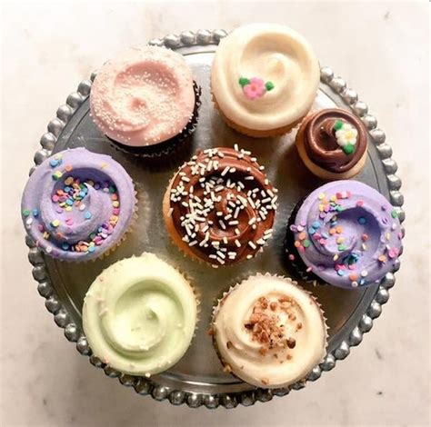 sex and the city famous cupcake shop magnolia bakery expands