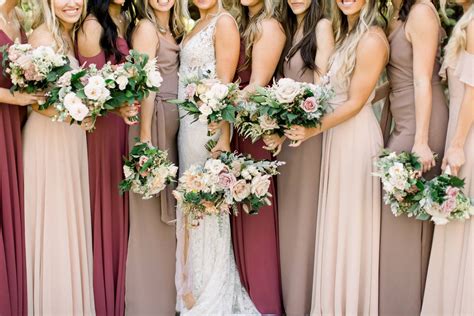 guide  mismatched bridesmaid dresses bridesmaids