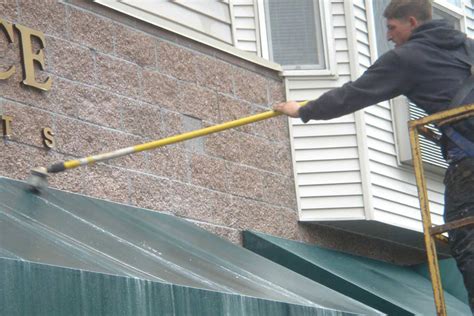 awning cleaning snugs services