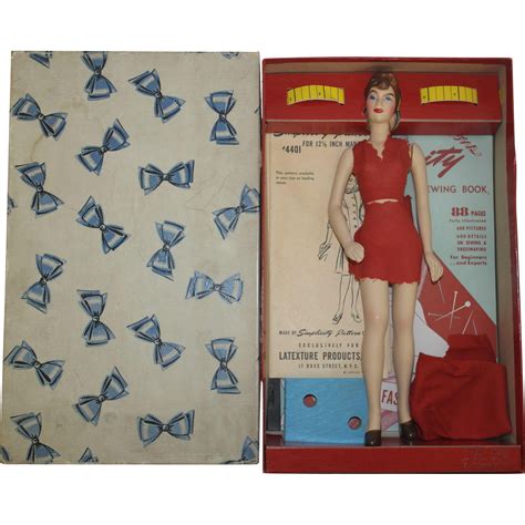 1940 S Latexture Miniature Fashions Manikin Mib Simplicity Patterns