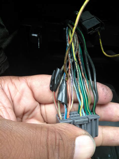 im changing  radio  wires   colors  whats listed