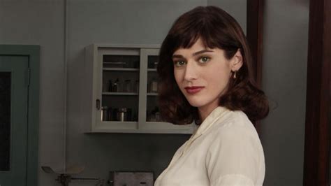 How Lizzy Caplan Master Ed Her Career Entertainment Tonight