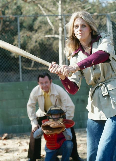 The Bionic Woman Lindsay Wagner Tv Show Photo 70