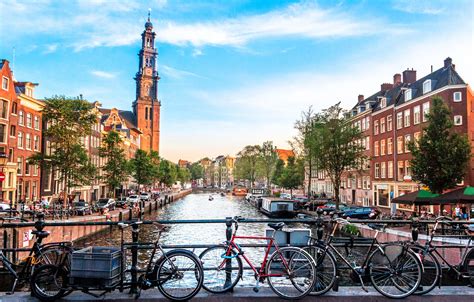 48 Hours Of Top Attractions In Amsterdam