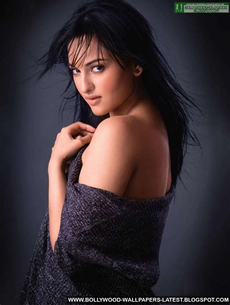 Sonakshi Sinha Hot And Sexy Wallpapers