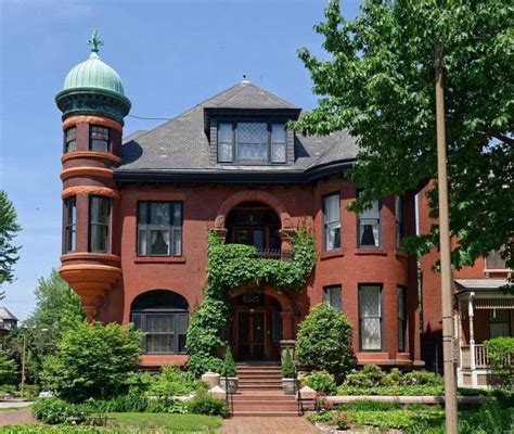 1892 Mansion In Saint Louis Missouri — Captivating Houses In 2020
