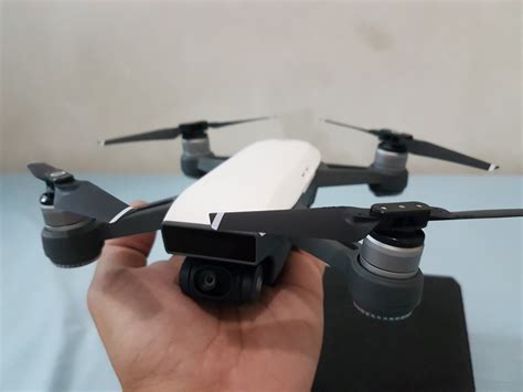gadget review dji spark drone