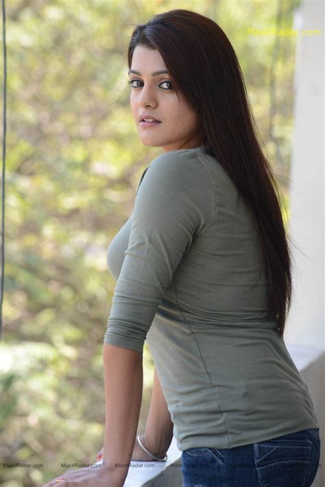 tashu kaushik hot cleavage show in tight t shirt all actress pictures gallery hot and cute