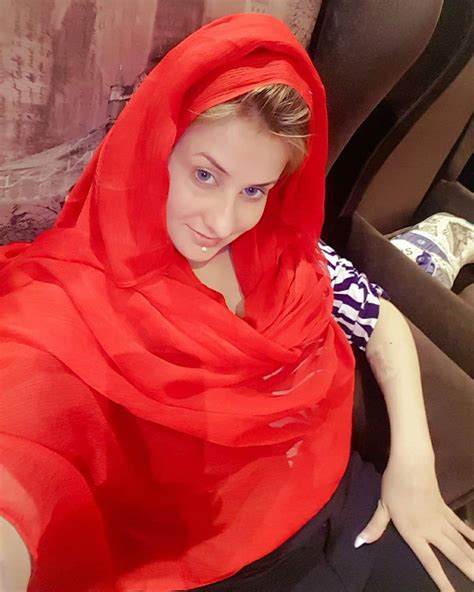 Afreen Khan Actress Contact Number Facebook Instagram Dance Biography
