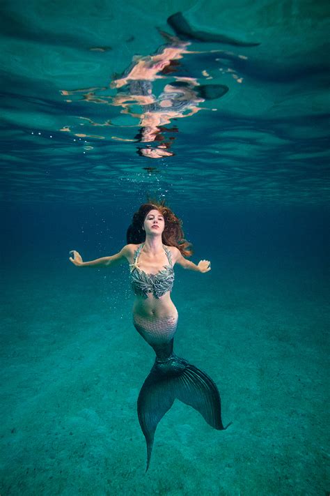 bahamas underwater mermaid photographer