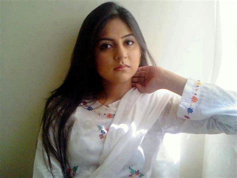 whatsapp online auntys online chat with aunties‎ chat with indian aunties‎ aunties hot images