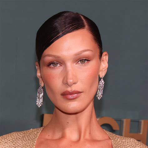 The Makeup Trick Bella Hadid Uses To Look More Awake Instantly Glamour