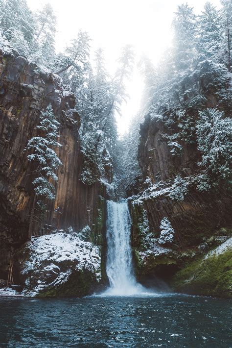 toketee falls oregon   winter   oc httpsifttt