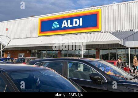 aldi store front  cars  car park  supermarket selling  cheaply bangor gwynedd
