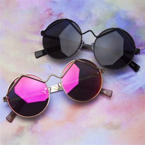 find  le specs sunglasses entire collection   stores modelos de oculos oculos de sol