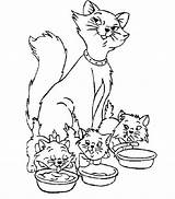 Aristochat Aristochats Kucing Mewarnai Chaton Maman Chatons Mangent Untuk Aristocats Coloriages Cats Kitty Paud Danieguto sketch template