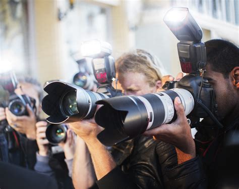 celeb chronicles glimpses   lenses    americas paparazzi photographers