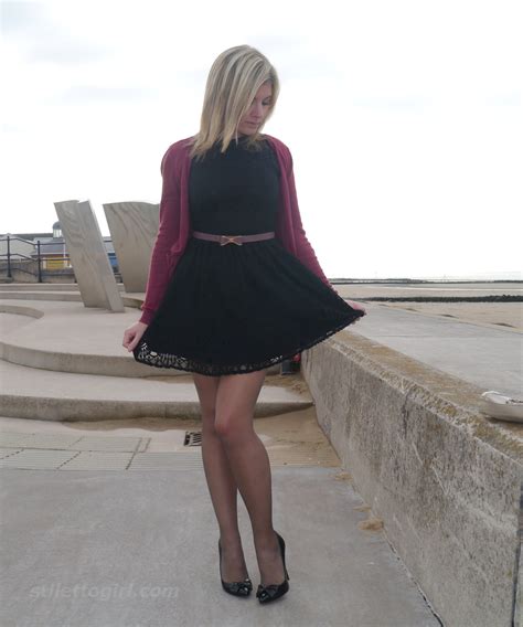 stilettogirl naomi wearing classic pumps sheer pantyhose little black dress and sweater in