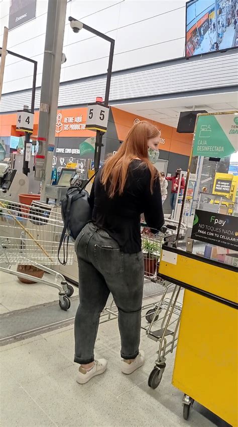 Beautiful Pawg Redhead Extra Tight Jeans Forum