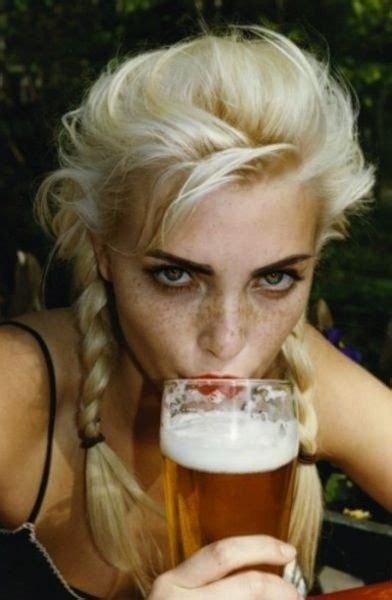 love the dark eyebrows green eyes and freckles contrasted against the bleach platinum blonde