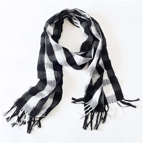 unisex black  white plaid scarf ethical fashion handwoven