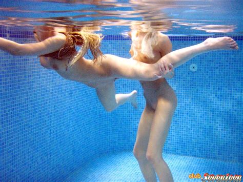 hot girls swimming nude