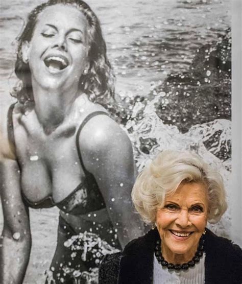 Honor Blackman Who Starred As Bond Girl Pussy Galore