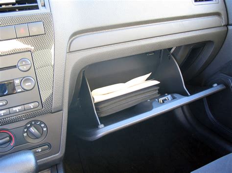 glove compartment car