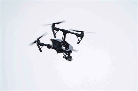 city police bid  buy remote controlled drone capable  flying long distances winnipeg