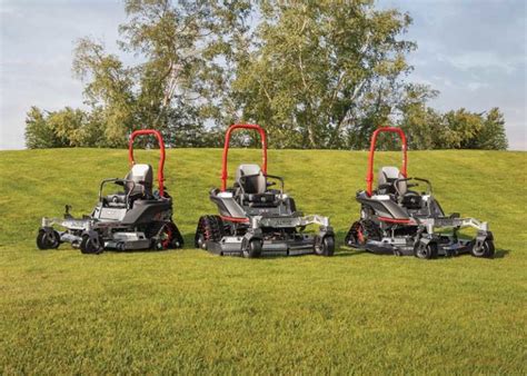 altoz unveils   commercial  turn mowers landscape management