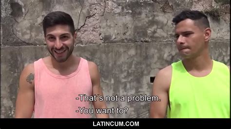 Latincumandcom Chico Latino Heterosexual Y Su Mejor Amigo Gay Follan