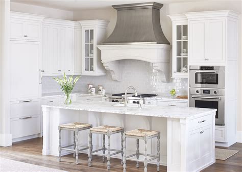 fabulous gray  white kitchens tuft trim