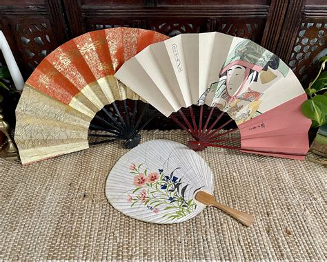 set  vintage japanese kyoto folding fans painted paper etsy