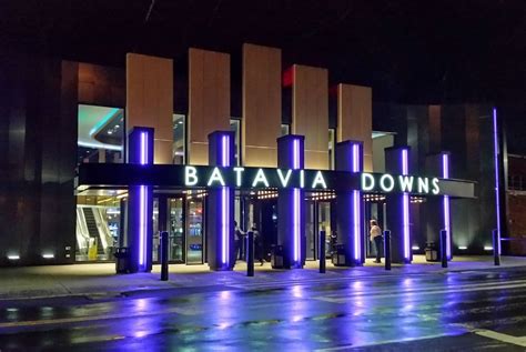 hotel  batavia downs batavia  room prices reviews travelocity