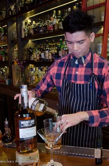 leading singapore bartenders showcase rum based cocktails
