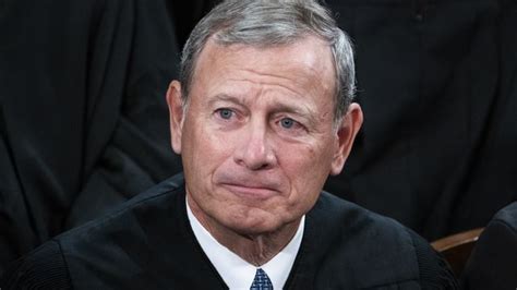chief justice roberts in supreme court ethics pledge says he s