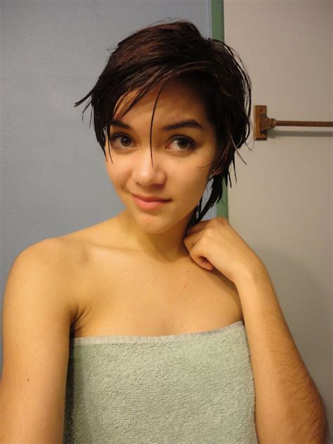 amateur cute teen takes shower selfies high definition porn pic ama