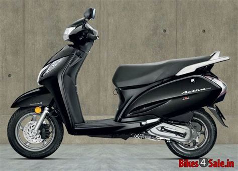 black colour honda activa  scooter picture gallery