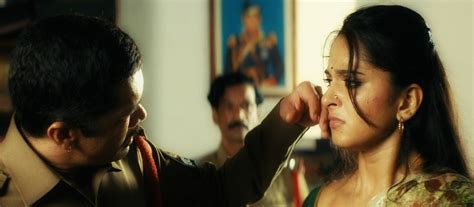 Anushka Shetty Hot In Saree Vedam Movie Hd Photos Hd Bollywood Photos