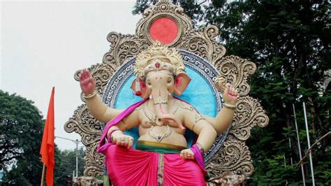 Ganesh Chaturthi 2015 5 Ganpati Mandals In Mumbai You Have To Visit